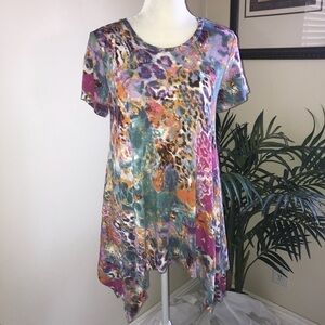 2/$15 Chelsea & Theodore Short Sleeve Asymmetrical Top S